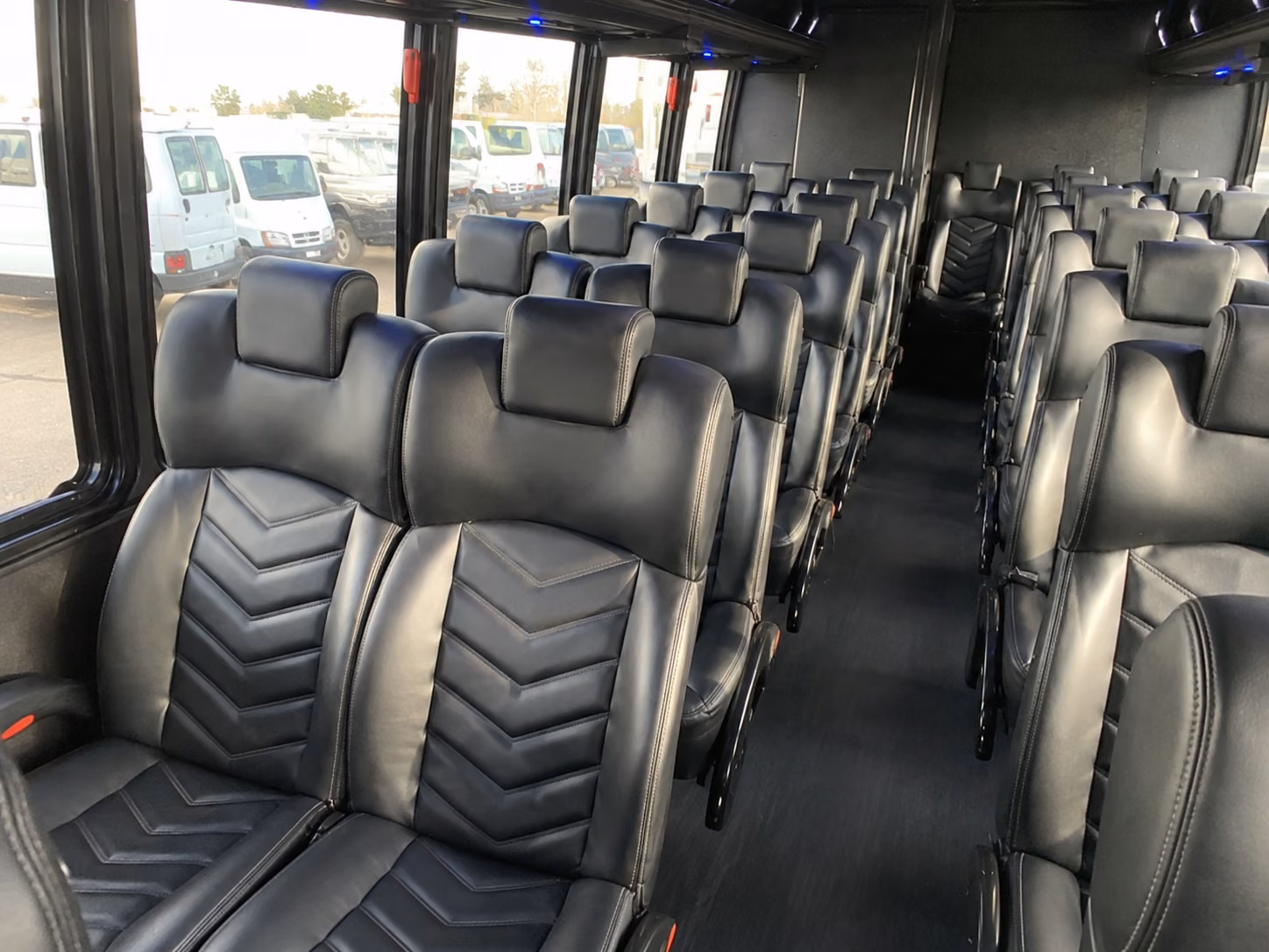 aurora bus rentals
