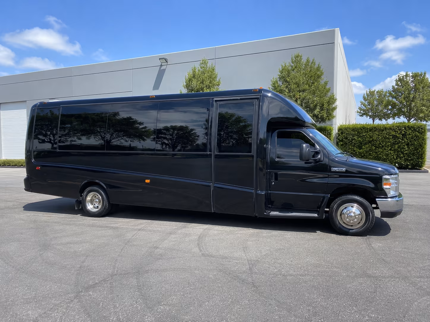 lakewood create a night to remember with lakewood prom bus rentals