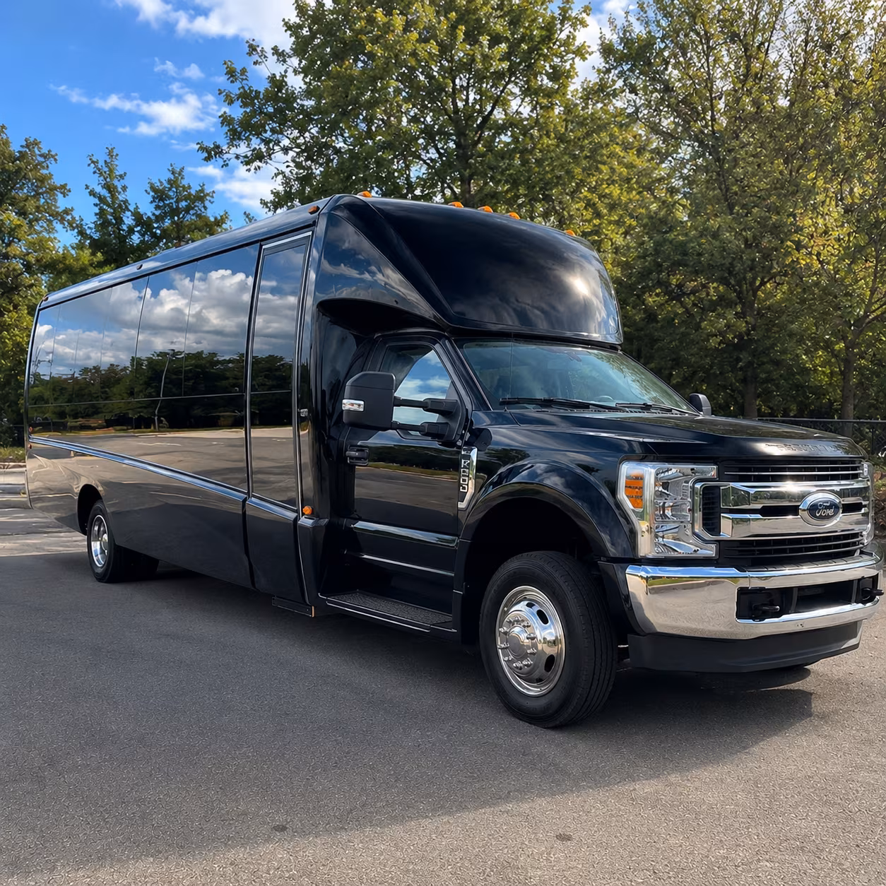 littleton timely charter buses for littleton corporate outings