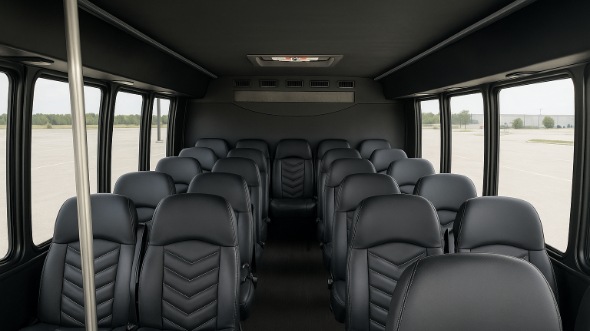 englewood 28 passenger minibus